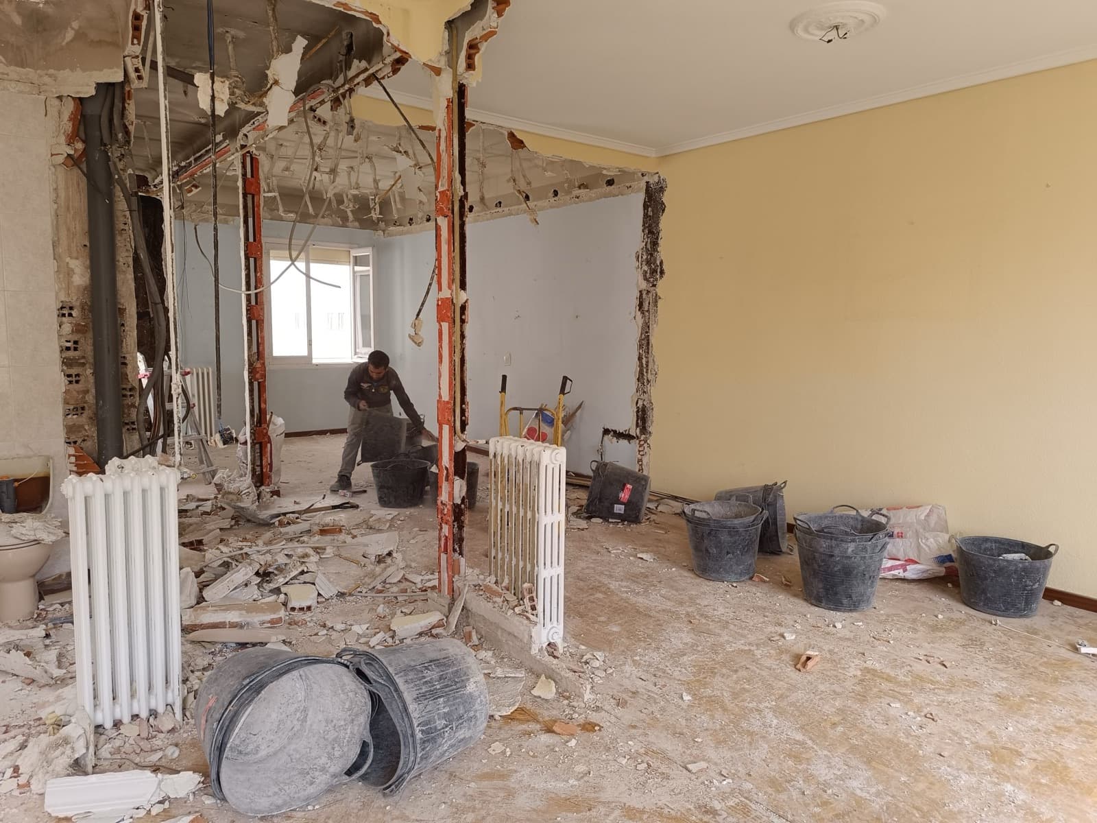 De la obra a la casa — 1